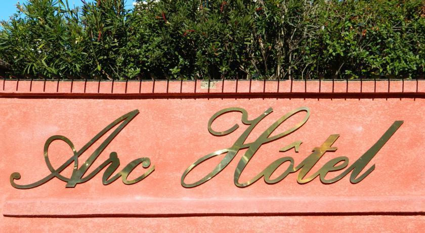 Adonis Arc Hotel Aix Aix-en-Provence Exterior foto