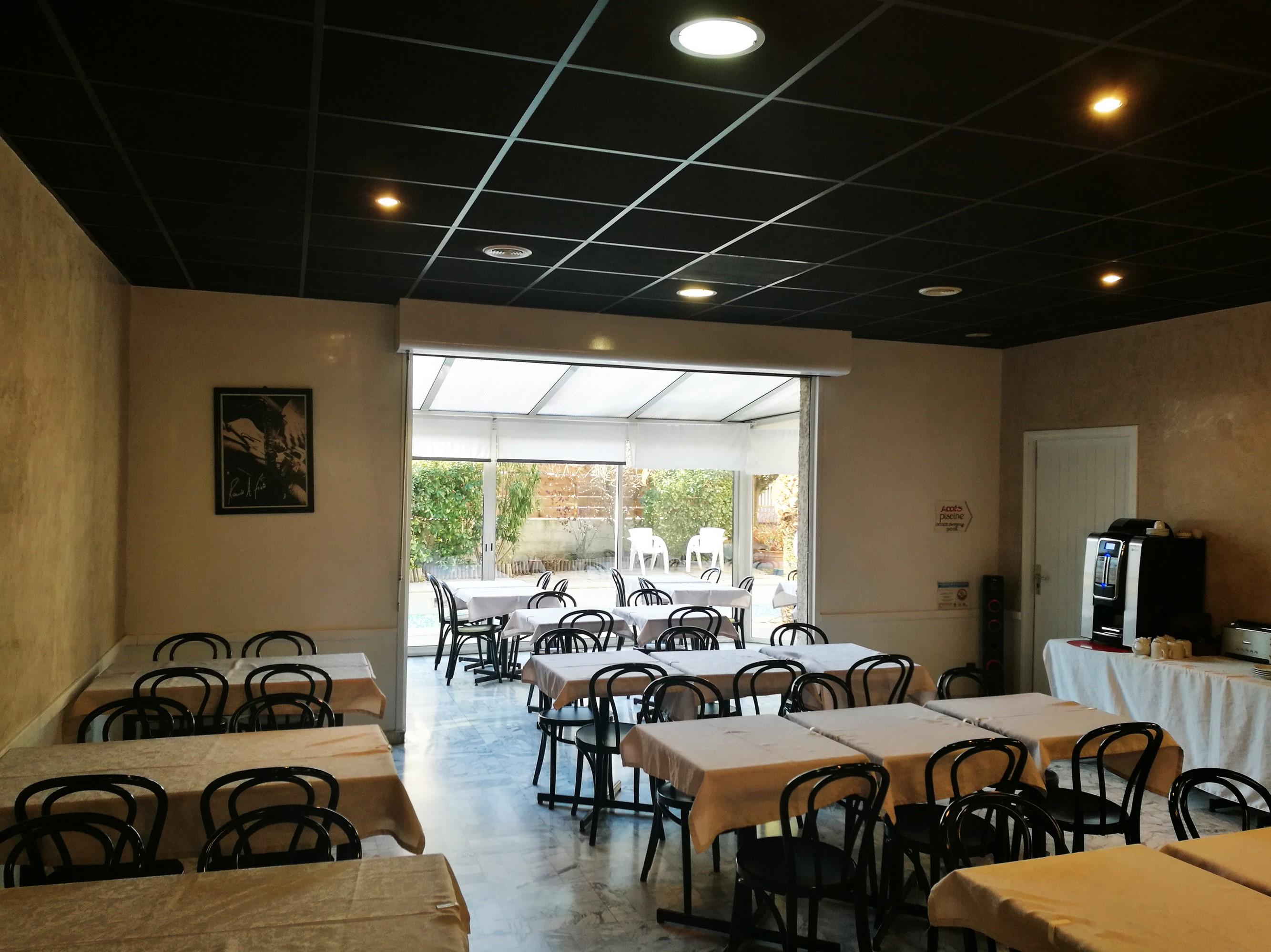 Adonis Arc Hotel Aix Aix-en-Provence Exterior foto